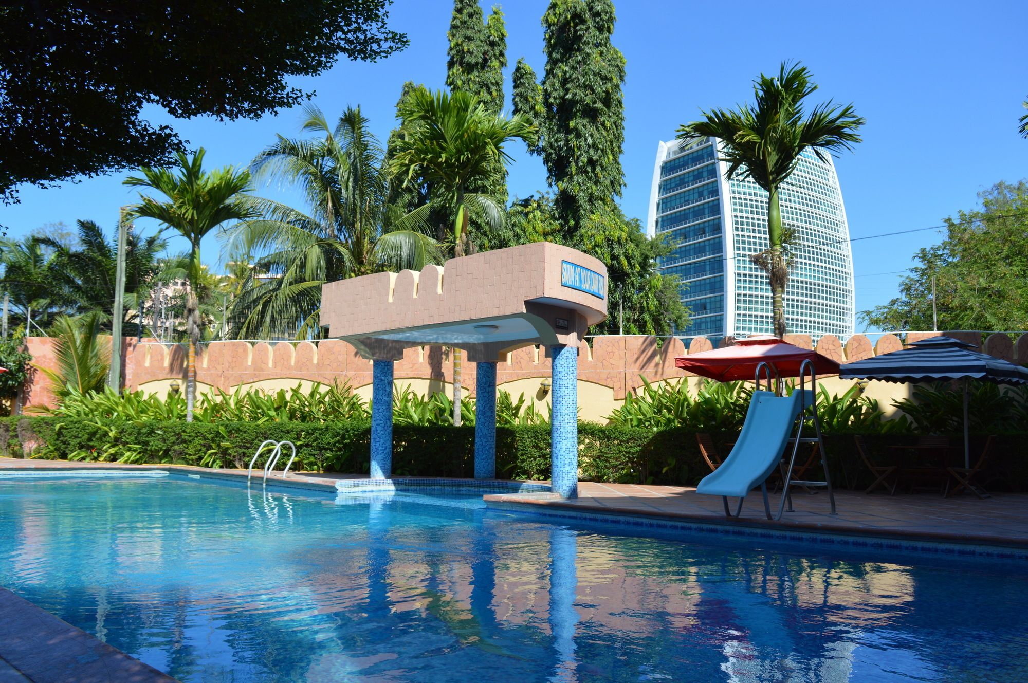 Abla Hotel Apartments ดาร์เอสซาลาม ภายนอก รูปภาพ
